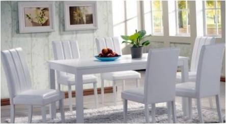 Naudokite baltos virtuvės stalai virtuvės interjerą