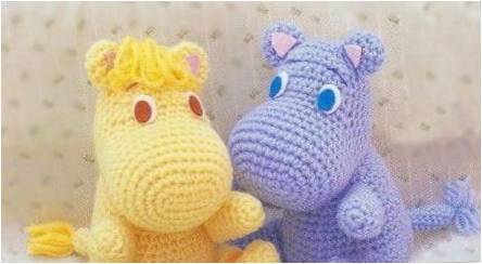 Kaip susieti hippid amigurum?