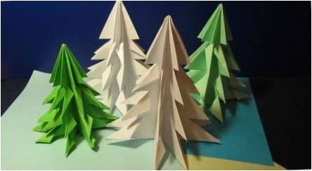 Idėjos, kaip sukurti origami į Kalėdų eglutės formos