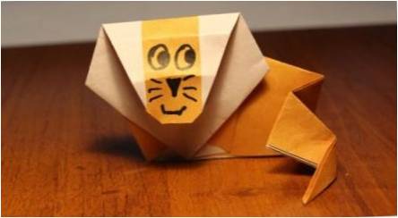 Kaip aš galiu padaryti origami į liūto formą?