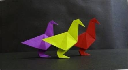 Kaip padaryti origami paukščių pavidalu?