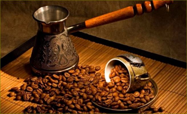 Kavos pupelės kavos malūnui