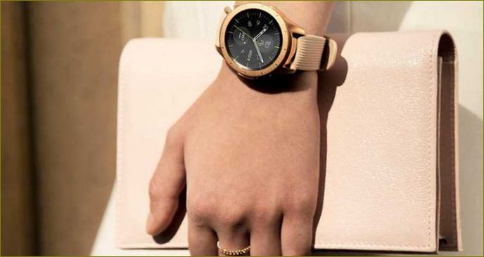Išmanieji laikrodžiai moterims: 10 geriausių 2021-2022 m. modelių 1