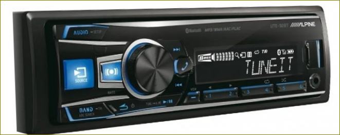 Vaizdo registratorių reitingas pagal 1 ir 2 din garso kokybę: geriausias automobilinis stereofoninis aparatas 2022 m