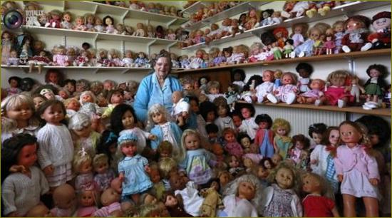 Avid lėlių kolekcionieriai yra vaikai