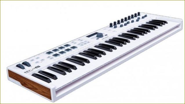 10 geriausių MIDI klaviatūrų