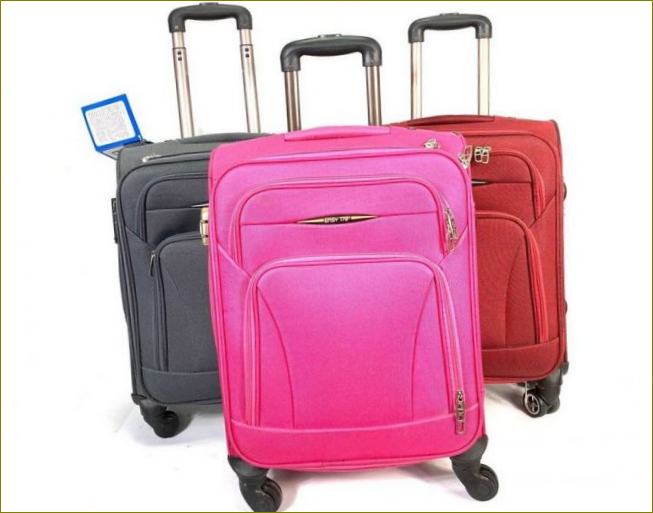 Kurį lagaminą pasirinkti?