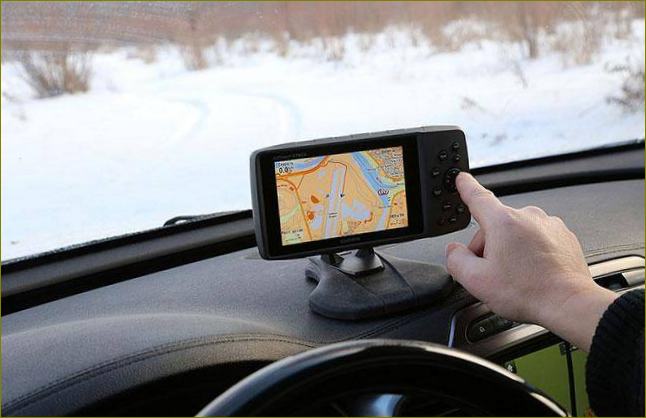 Geriausi automobilių GPS navigatoriai